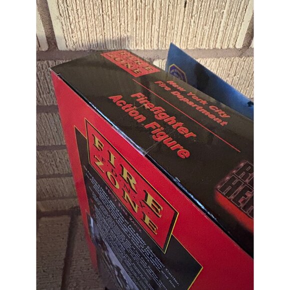 FDNY Fire Zone New York City Finest Fire Department Firefighter Action Figure - Picture 7 of 7